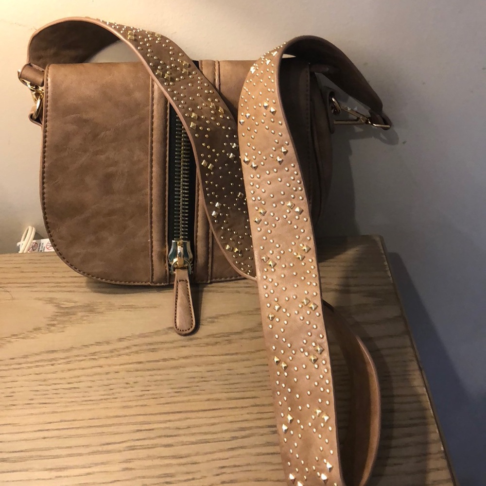 Madison west crossbody